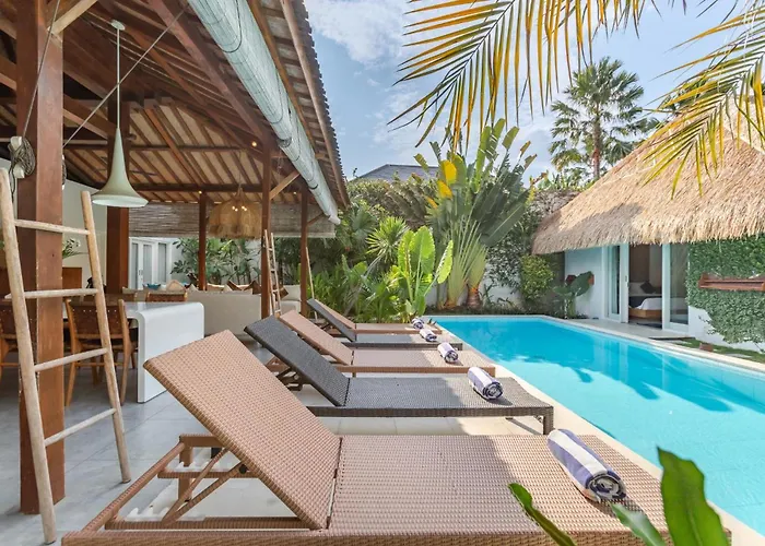 Sukacita - Family Friendly 4br Eat Street 900m Walk To Villa