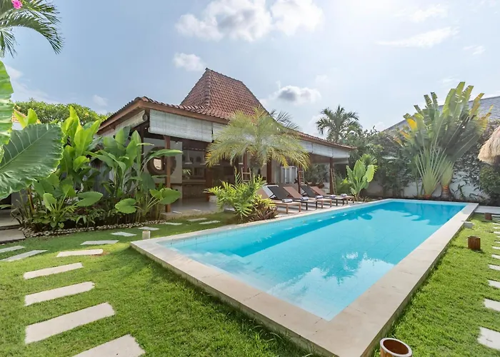 Villa Sukacita - Family Friendly 4br Eat Street 900m Walk To