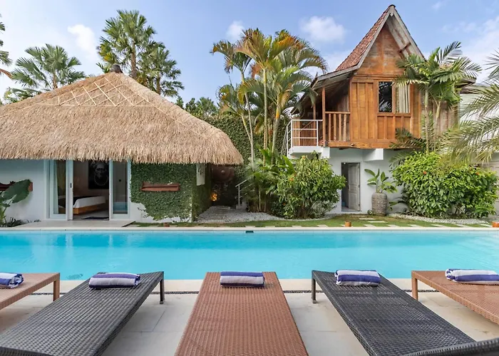 Sukacita - Family Friendly 4br Eat Street 900m Walk To Seminyak (Bali)