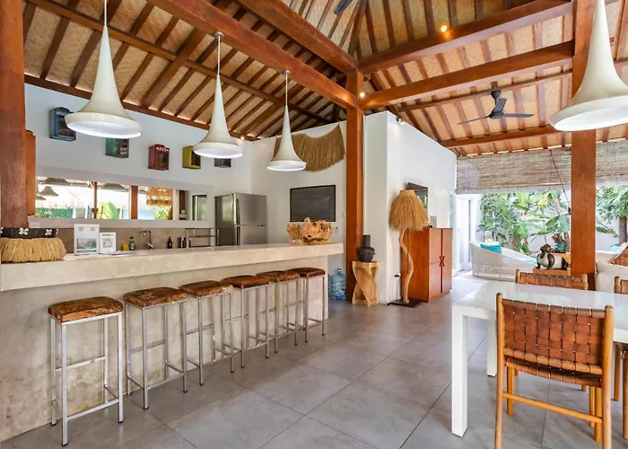Sukacita - Family Friendly 4br Eat Street 900m Walk To Villa Seminyak (Bali)