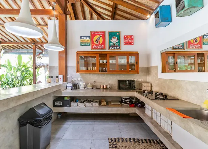Sukacita - Family Friendly 4br Eat Street 900m Walk To Villa *